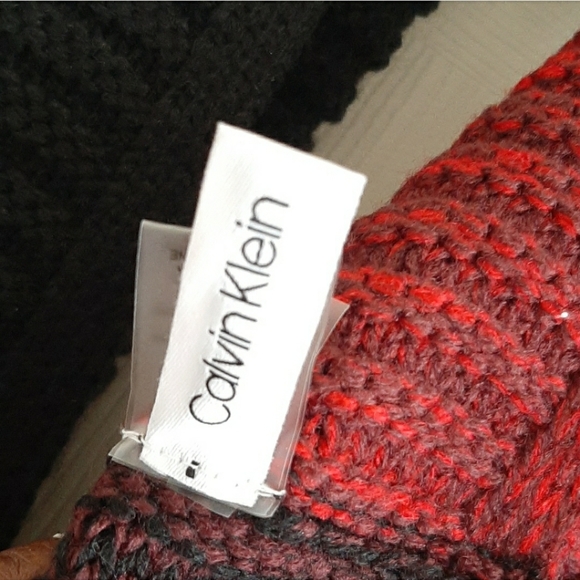 One Day Sale  ➡️Calvin Klein Wrap - Picture 2 of 3